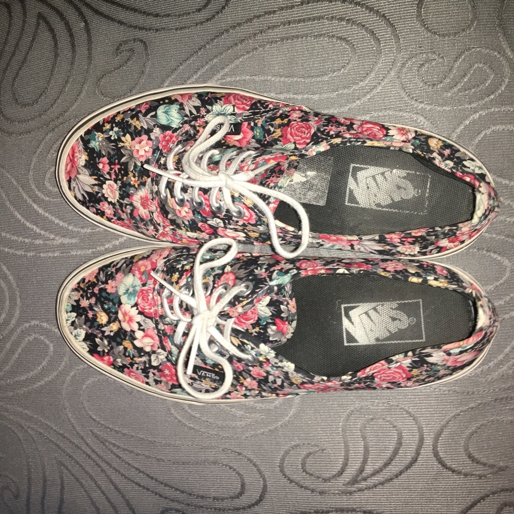Floral vans